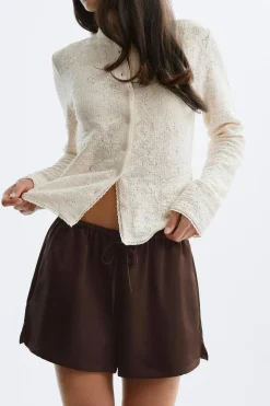 Satin drawstring shorts - Braun - Dame - Gina Tricot