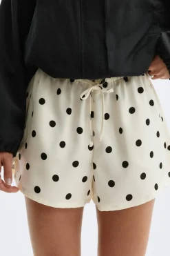 Satin drawstring shorts - Schwarz - Dame - Gina Tricot