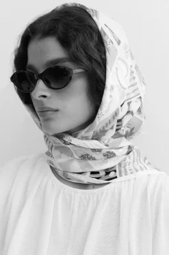 Satin scarf - Weiß - Dame - Gina Tricot