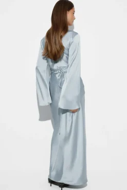 Satin wide sleeve maxi dress - Blau - Dame - Gina Tricot