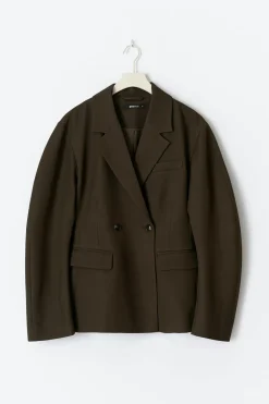 Shaped blazer - Braun - Dame - Gina Tricot