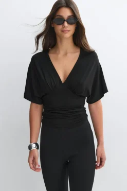 Shaped v-neck top - Schwarz - Dame - Gina Tricot