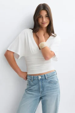 Shaped v-neck top - Weiß - Dame - Gina Tricot