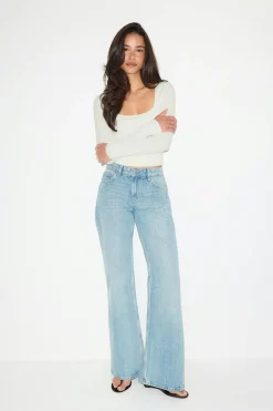 Slim fit scoop neck top - Weiß - Dame - Gina Tricot
