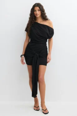 Slouchy mini dress - Schwarz - Dame - Gina Tricot