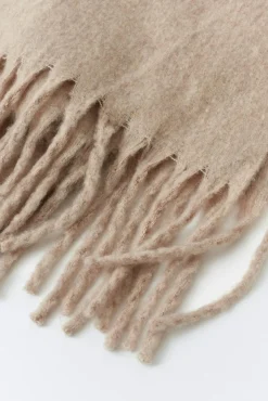 Soft chunky scarf - Beige - Dame - Gina Tricot