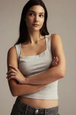 Square neck tank top - Grau - Dame - Gina Tricot