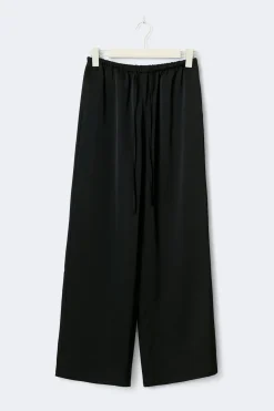 Tall drawstring satin trousers - Schwarz - Dame - Gina Tricot