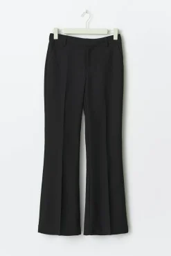 Tall relaxed trousers - Schwarz - Dame - Gina Tricot