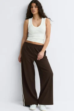 Tight v-neck rib tank - Weiß - Dame - Gina Tricot