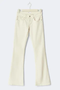 Ultra low petite bootcut jeans - Weiß - Dame - Gina Tricot