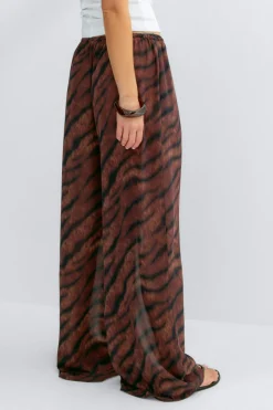 Wide chiffon trousers - Braun - Dame - Gina Tricot