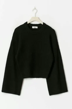 Wide sleeve knitted sweater - Schwarz - Dame - Gina Tricot