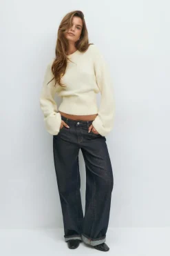 Wide sleeve knitted sweater - Weiß - Dame - Gina Tricot