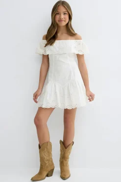 Y broderie dress - Weiß - Gina Tricot