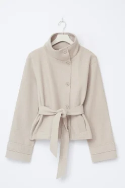 Y short felt jacket - Beige - Gina Tricot