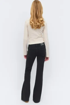 Y too clean flare jeans - Schwarz - Gina Tricot